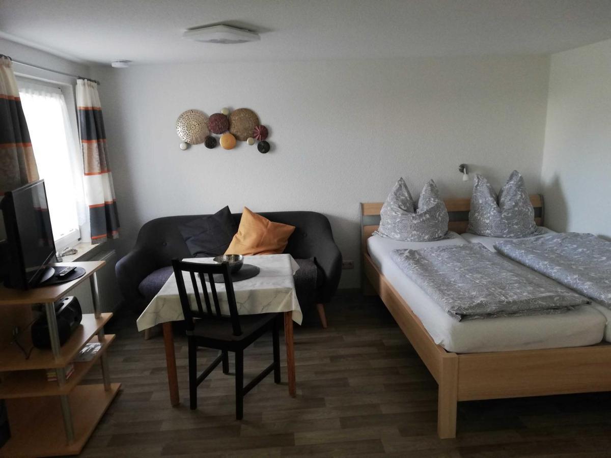 Ferienhaus Eppler _ Objekt 25845 Dierkow Ruang foto